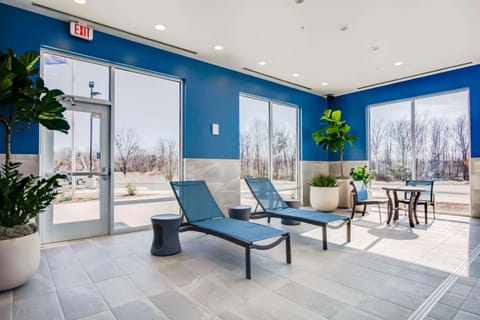 Hampton Inn & Suites by Hilton Louisville East Oxmoor Hotel in Saint Matthews