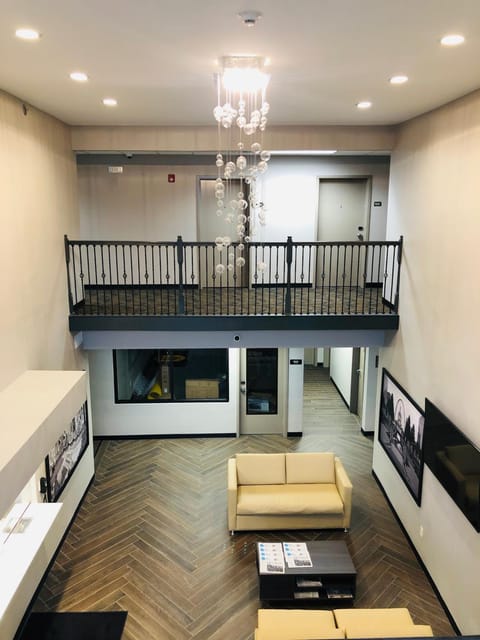 Super 8 by Wyndham St. Louis North Hotel in Saint Louis