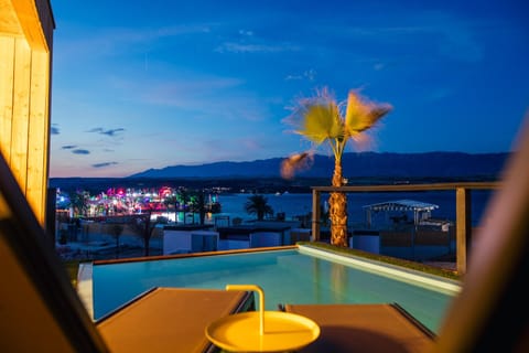 Noa Glamping Resort Hotel in Novalja