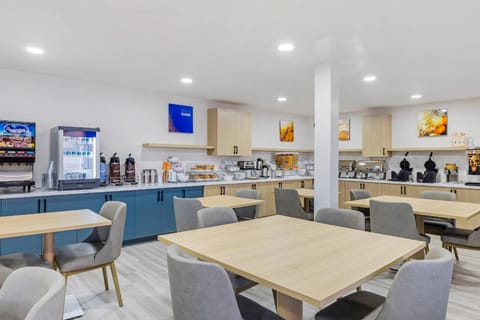 Comfort Inn Sea World Area Hotel in Point Loma