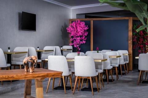 SH HOTEL BUSINESS Hotel in Izmir