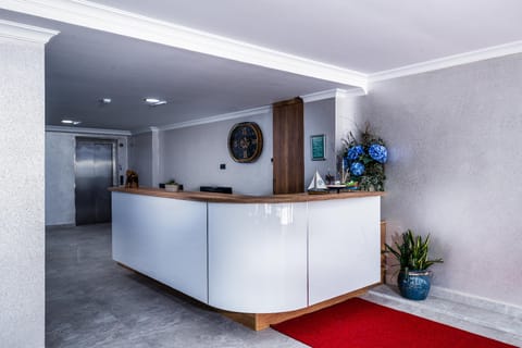 SH HOTEL BUSINESS Hotel in Izmir