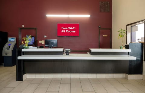 Red Roof Inn New Orleans - Westbank Hotel in Harvey