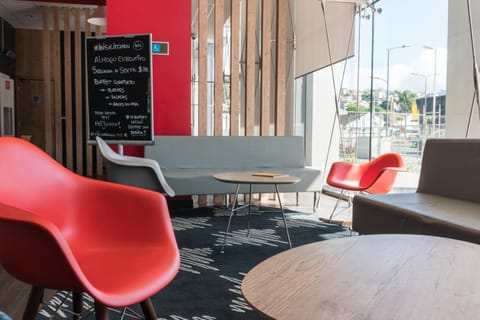 Shared lounge/TV area