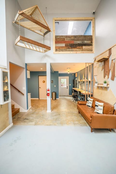 Podshare San Francisco Marina Hostel in San Francisco