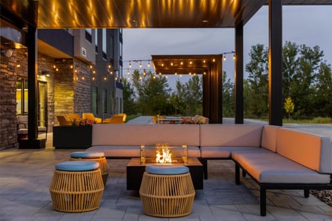 Home2 Suites by Hilton Ames Hotel in Ames