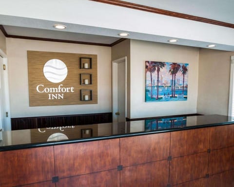 Comfort Inn San Diego Airport At The Harbor Hotel in Point Loma
