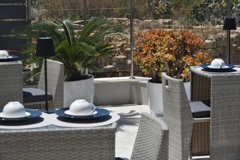 Sanpawl bnb Calypso Bed and Breakfast in Malta