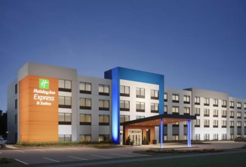 Holiday Inn Express And Suites Morrow Atlanta South By IHG Hotel in Morrow
