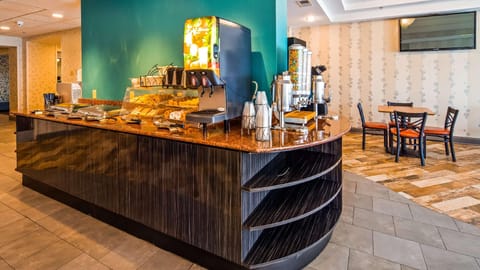 Best Western Plus Atlanta Airport-East Hotel in Hapeville