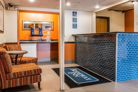 Rodeway Inn Muskegon Airport Hotel in Michigan