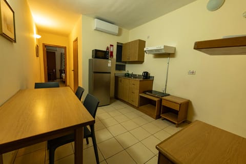 Qawra Point Holiday Complex Apartment hotel in Saint Paul's Bay