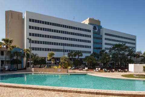 DoubleTree by Hilton Jacksonville Airport Hotel in Jacksonville