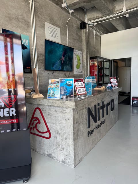 Nitro Pier Hostel Hostel in Ko Tao