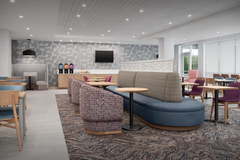 Home2 Suites by Hilton Lakeland North I 4 Hotel in Lakeland