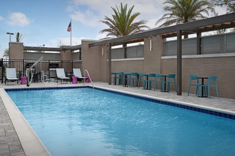 Home2 Suites by Hilton Lakeland North I 4 Hotel in Lakeland