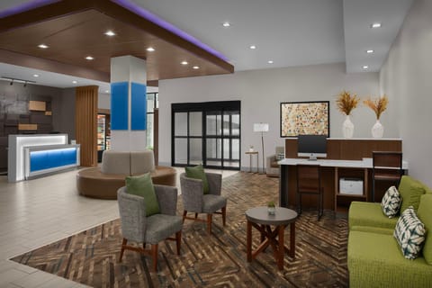 Holiday Inn Express and Suites Birmingham - Homewood By IHG Hotel in Homewood