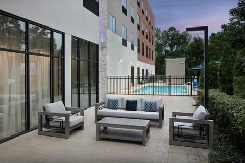 Holiday Inn Express and Suites Birmingham - Homewood By IHG Hotel in Homewood