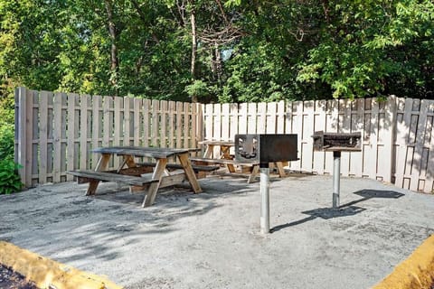 Knights Inn - Sterling Heights, MI Hotel in Sterling Heights