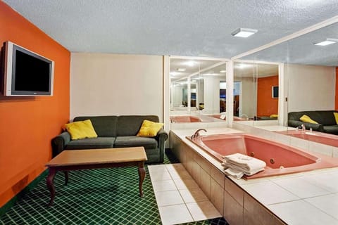 Knights Inn - Sterling Heights, MI Hotel in Sterling Heights