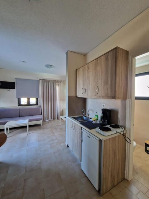 Rainbow Hotel Apartments Apartment hotel in Crete