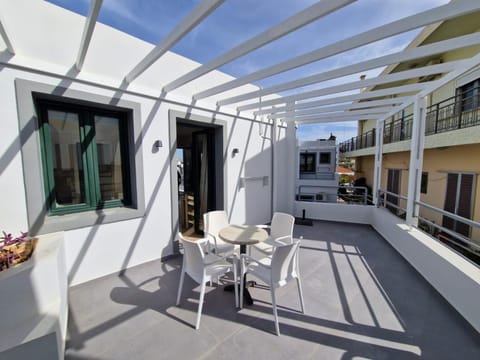 Rainbow Hotel Apartments Apartment hotel in Crete