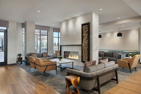 Residence Inn by Marriott Milwaukee Brookfield at Poplar Creek Hotel in Brookfield