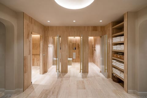 The Crescent Hotel, Fort Worth Hotel in Fort Worth