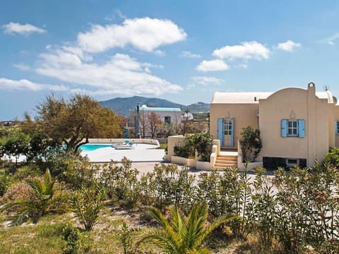 Sienna Eco Resort Resort in Santorini