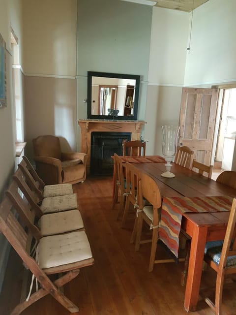 Shared lounge/TV area