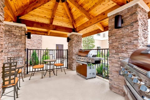 Staybridge Suites College Station By IHG Hotel in College Station