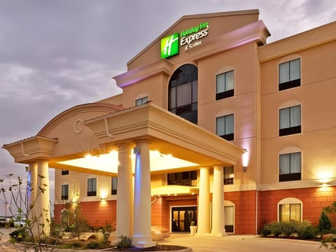 Staybridge Suites College Station By IHG Hotel in College Station