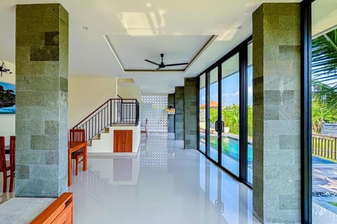 Dajan Dukuh Villa (2 Bedroom Villa with Minimum Stay 2 Night) Hotel in Kediri