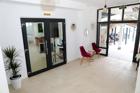 Hotel Dunavis Hotel in Serbia