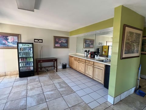 Motel 6 Bracey, VA – I-85 Hotel in Bracey