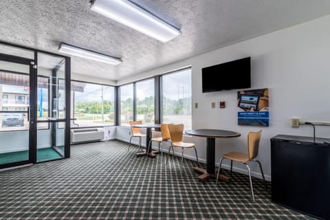 Motel 6 Attalla, AL Hotel in Gadsden