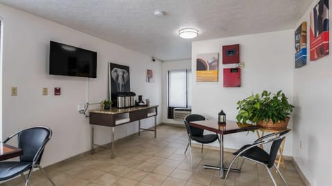 Motel 6 Attalla, AL Hotel in Gadsden