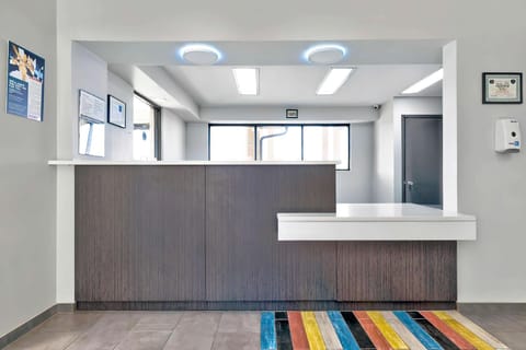 Studio 6 Waco, TX - Downtown - Baylor Hotel in Waco