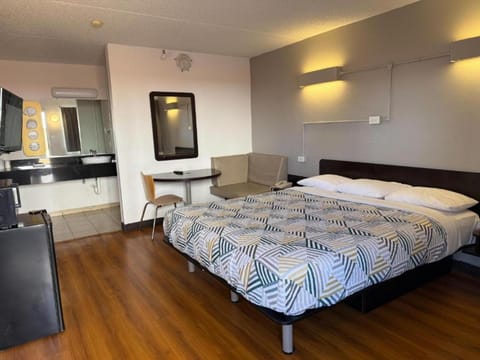 Motel 6 Joliet, IL - I-80 Hotel in Joliet