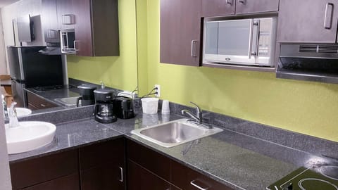 Studio 6 Extended Stay - Columbus, GA - Downtown Hotel in Phenix City