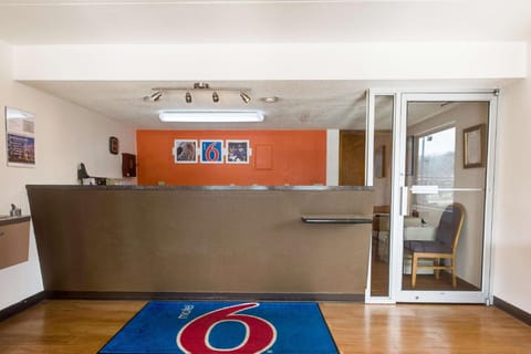 Motel 6 Kingston, TN Hotel in Watts Bar Lake