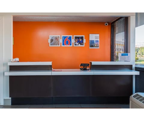 Studio 6  Suites Perry, GA Hotel in Perry