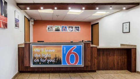 Motel 6 Naperville, IL Hotel in Naperville