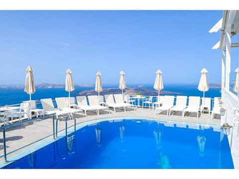 Kafieris Blue Santorini Hotel in Thera