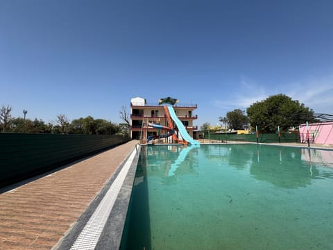 Hotel Rainbow Water park and Garden Restaurant Resort in Jaipur