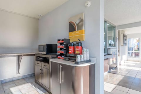 Motel 6 Hayward, CA – Silicon Valley Gateway Hotel in Union City