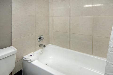 Motel 6 Fort Worth, TX - Downtown East Hotel in Fort Worth