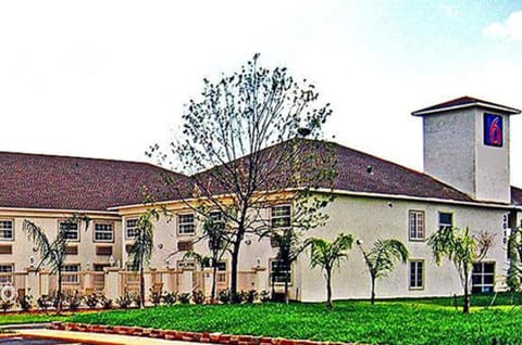 Motel 6 Pasadena, TX Hotel in Pasadena