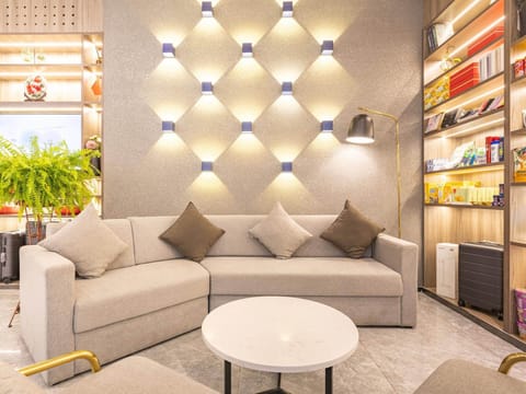 7 Days Premium Beijing Fengtai Station Headquarters Base Hotel in Beijing