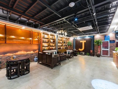 James Joyce Coffetel Beijing Tongzhou Zhangjiawan Universal Resort Hotel in Tianjin
